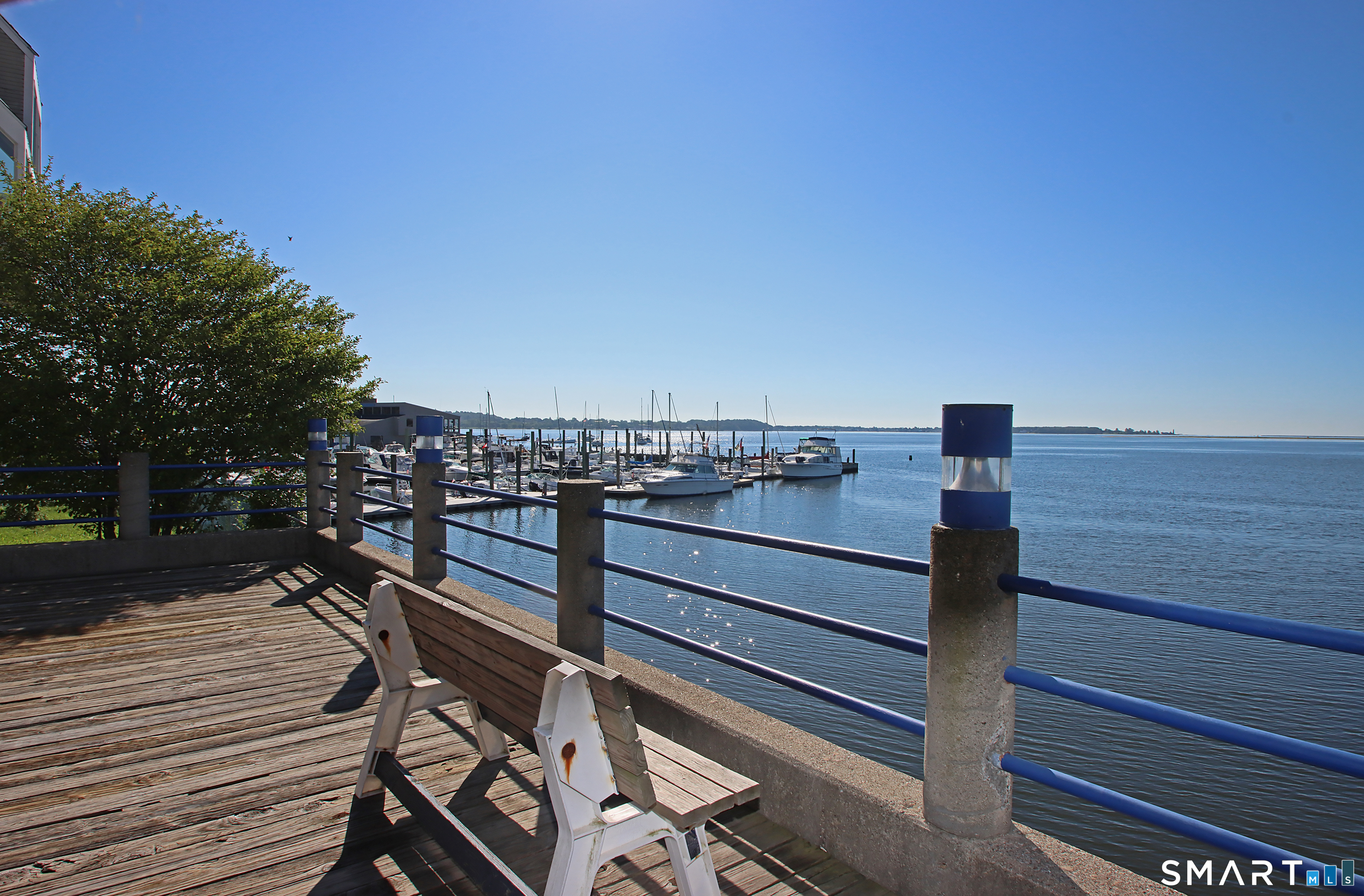 14 Harbour Close New Haven CT 06519