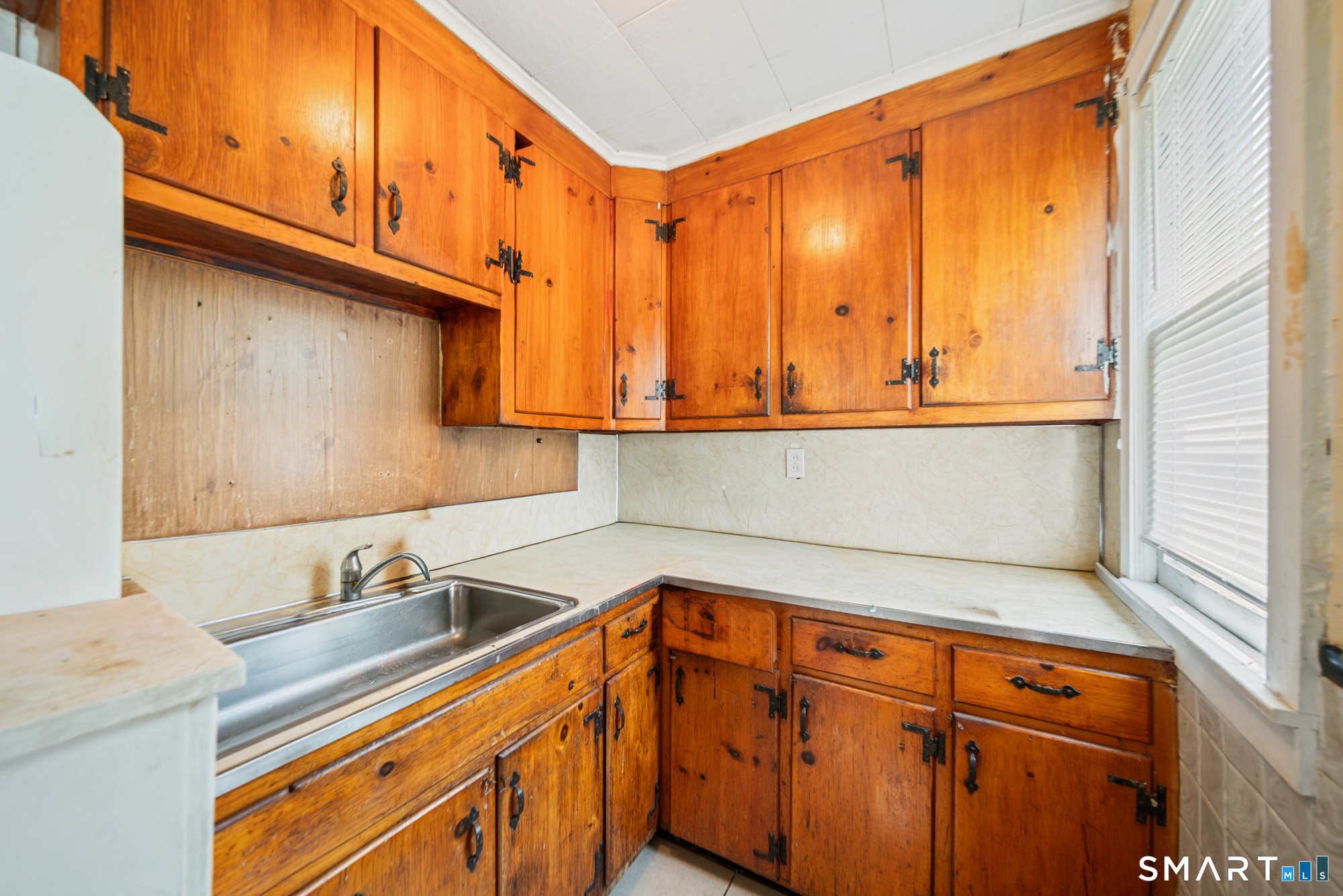 143 Divinity Street Bristol CT 06010