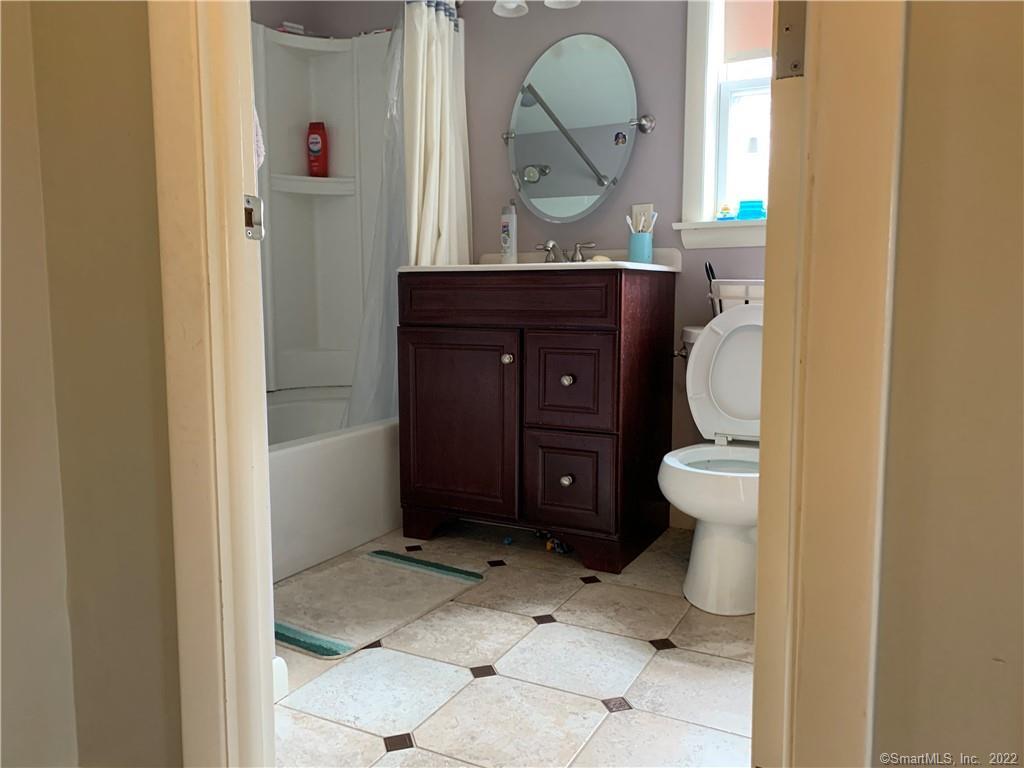 26 Clyde Road Manchester CT 06042