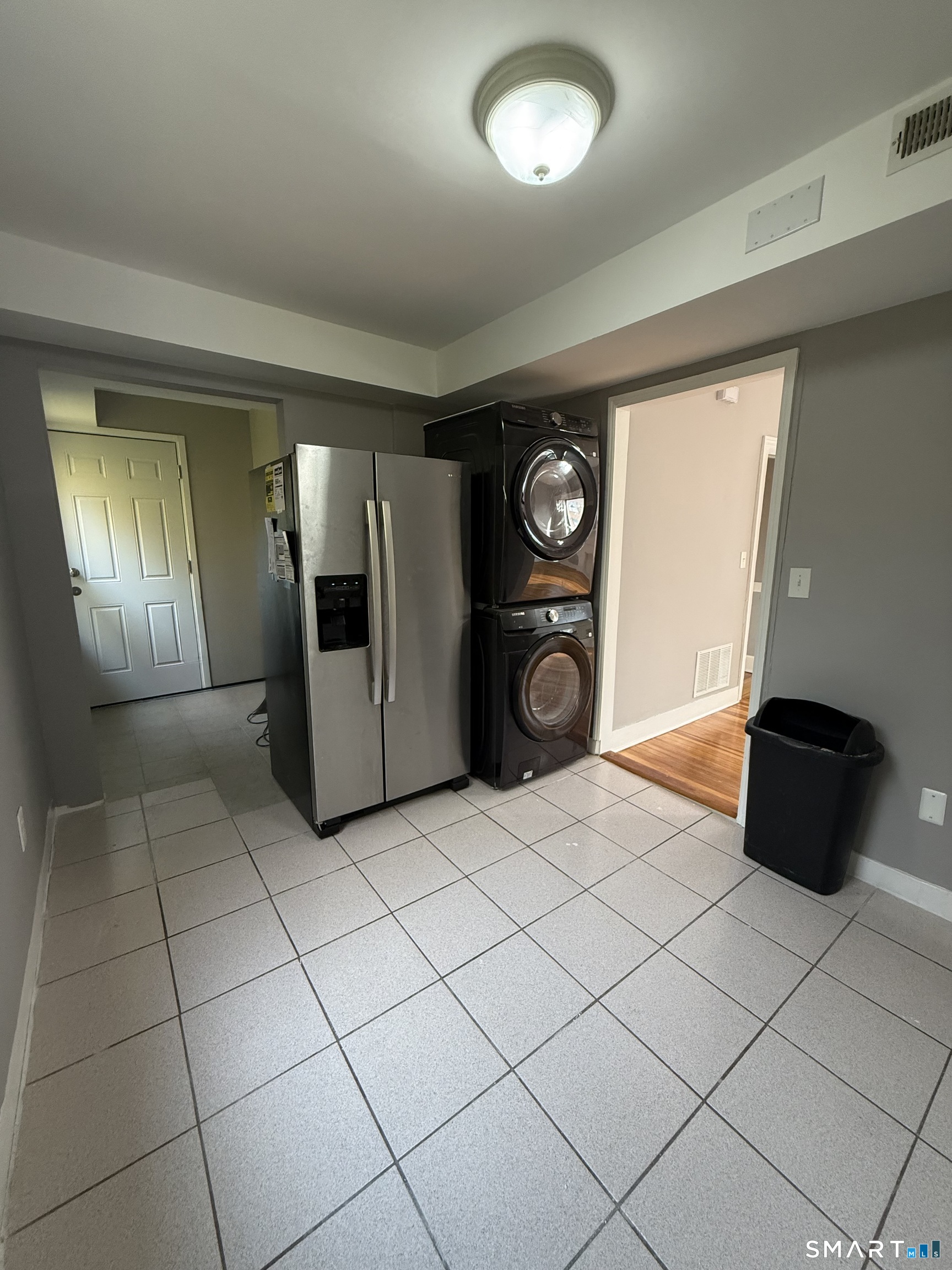 72 Cedar Street Hartford CT 06106