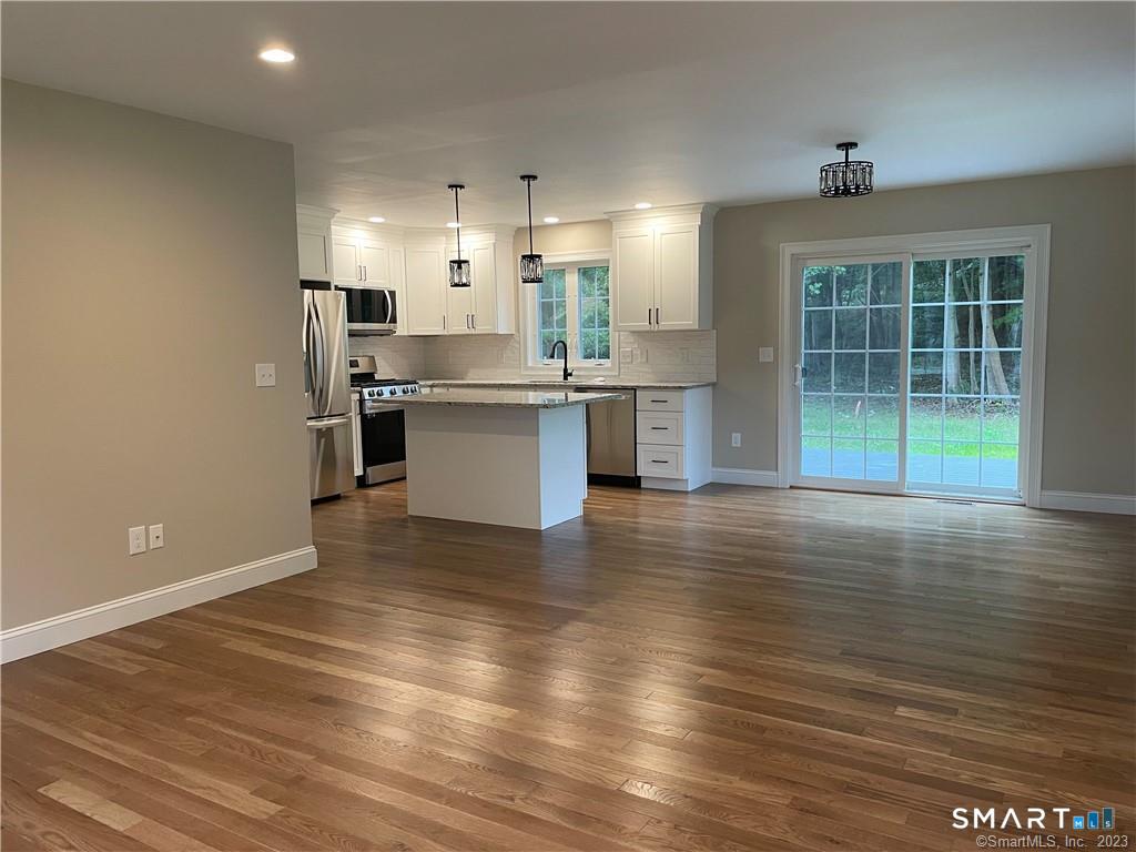 12 Sleepy Hollow Pentway Ledyard CT 06335