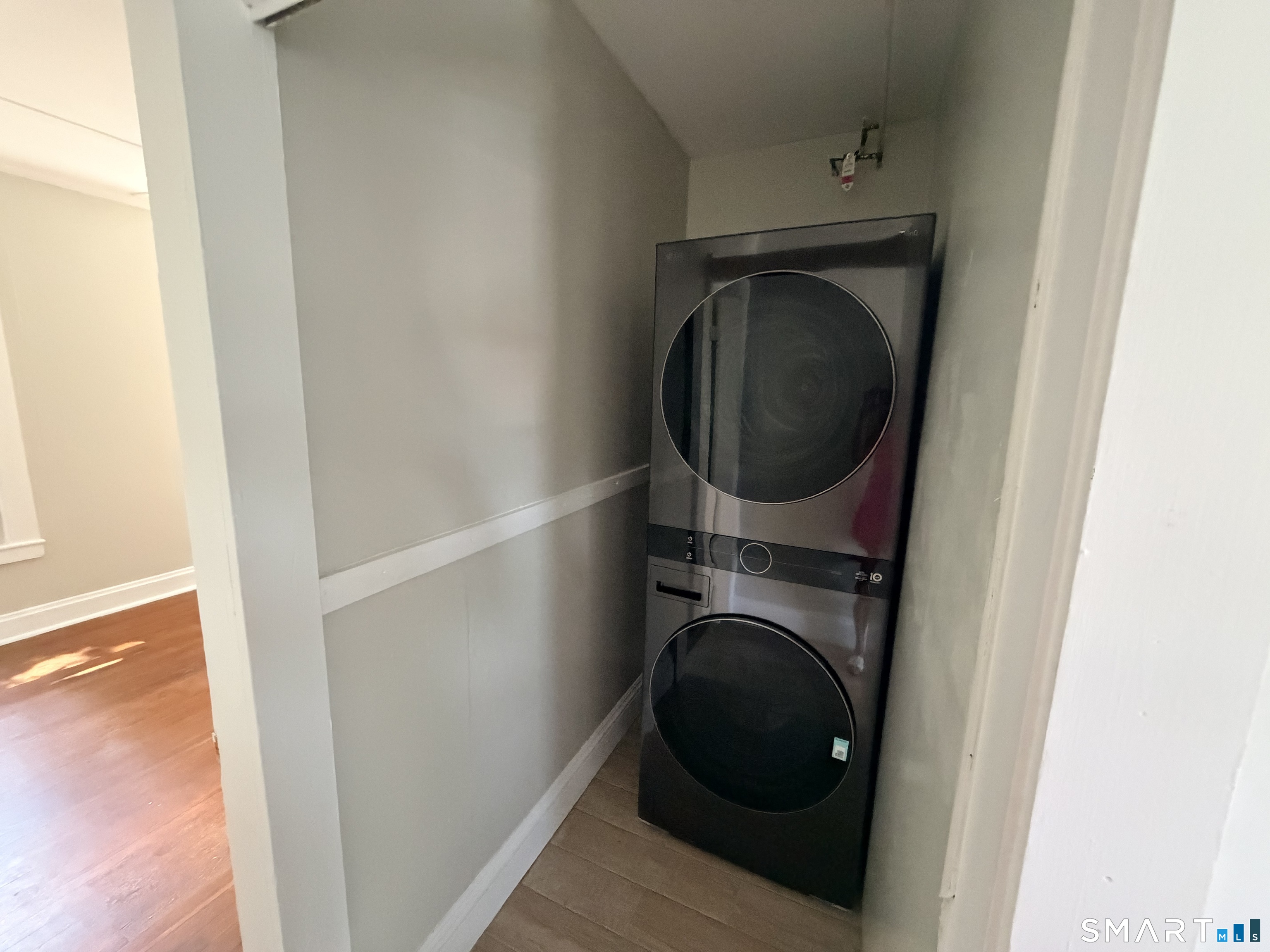 188 Maple Street Bristol CT 06010