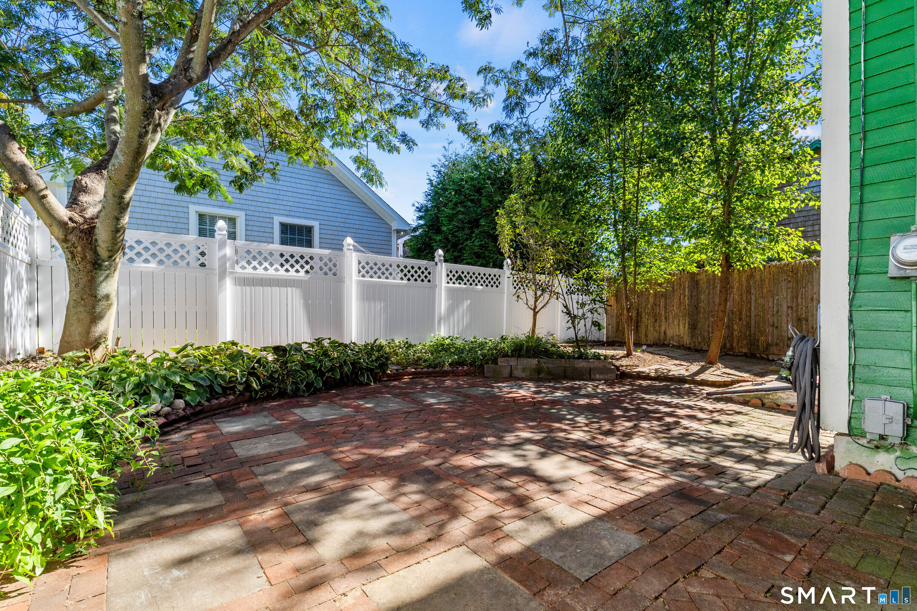 14 High Street East Lyme CT 06357