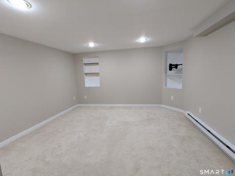 50 E. Hill Road Canton CT 06019