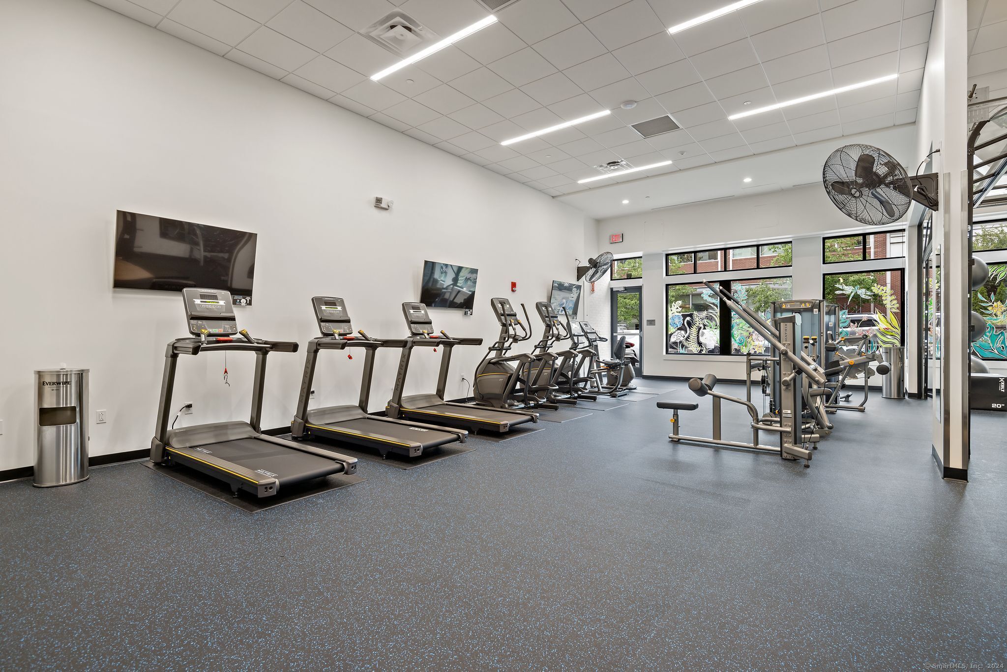 15 Dinah Street West Hartford CT 06107