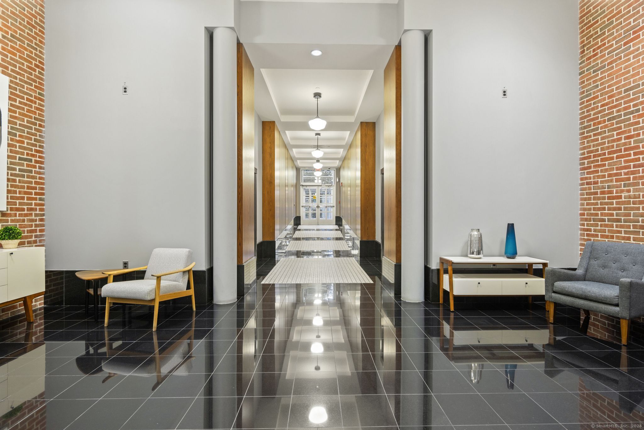 15 Dinah Street West Hartford CT 06107