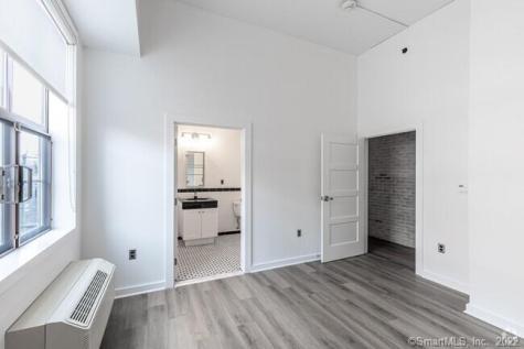 15 Dinah Street West Hartford CT 06107