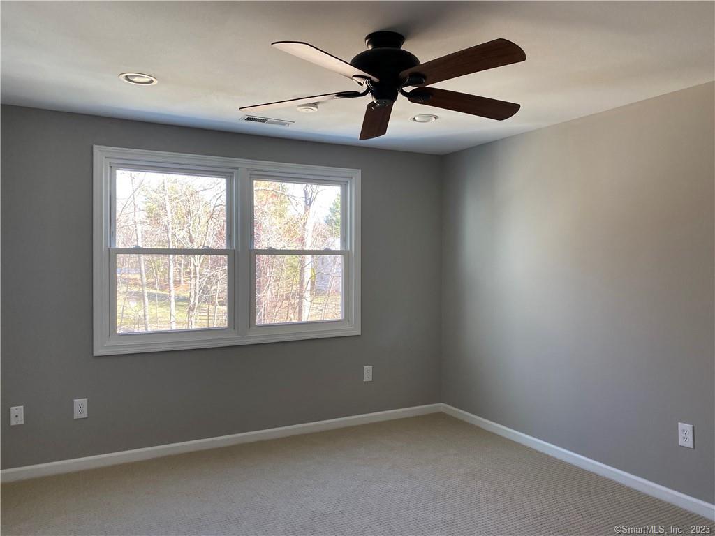 21 Allspice Lane Glastonbury CT 06033