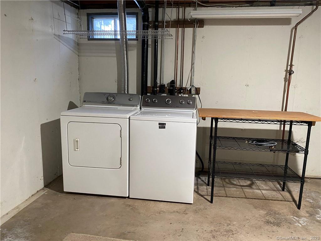 21 Allspice Lane Glastonbury CT 06033