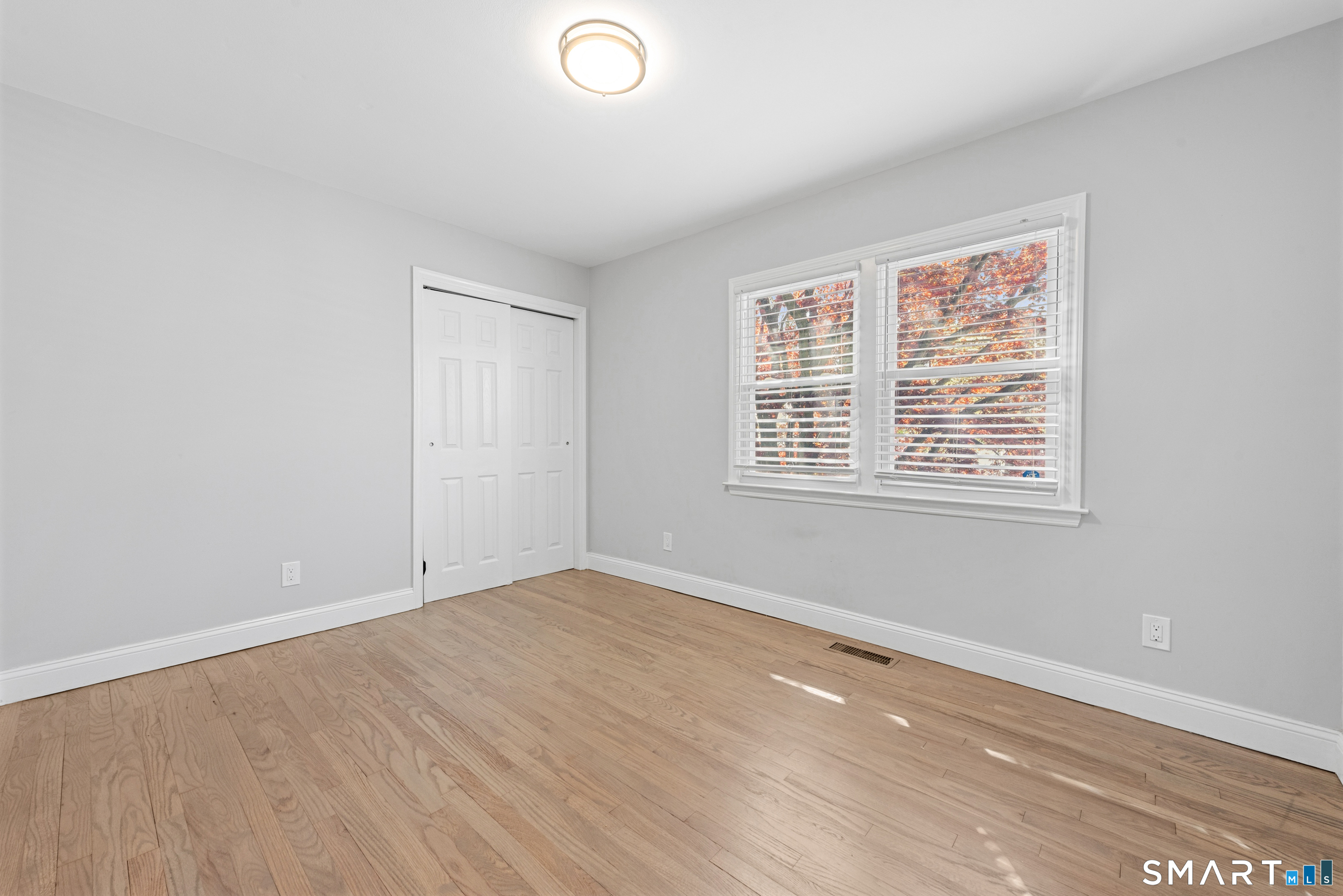 130 Deramo Place Bridgeport CT 06606