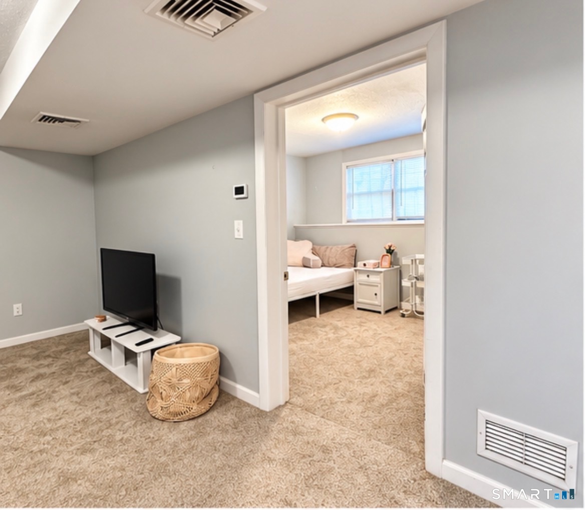 400 Broadway Hamden CT 06518
