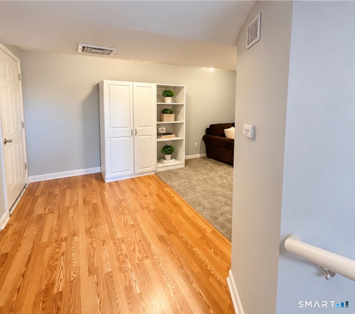 400 Broadway Hamden CT 06518