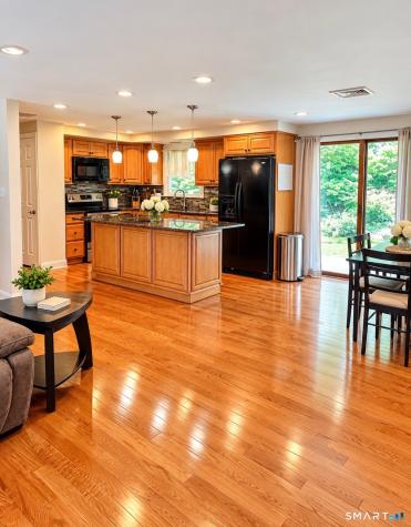400 Broadway Hamden CT 06518