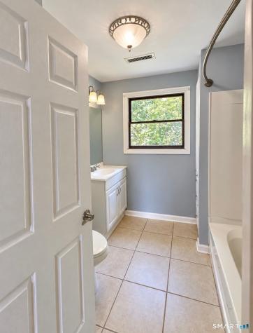 400 Broadway Hamden CT 06518