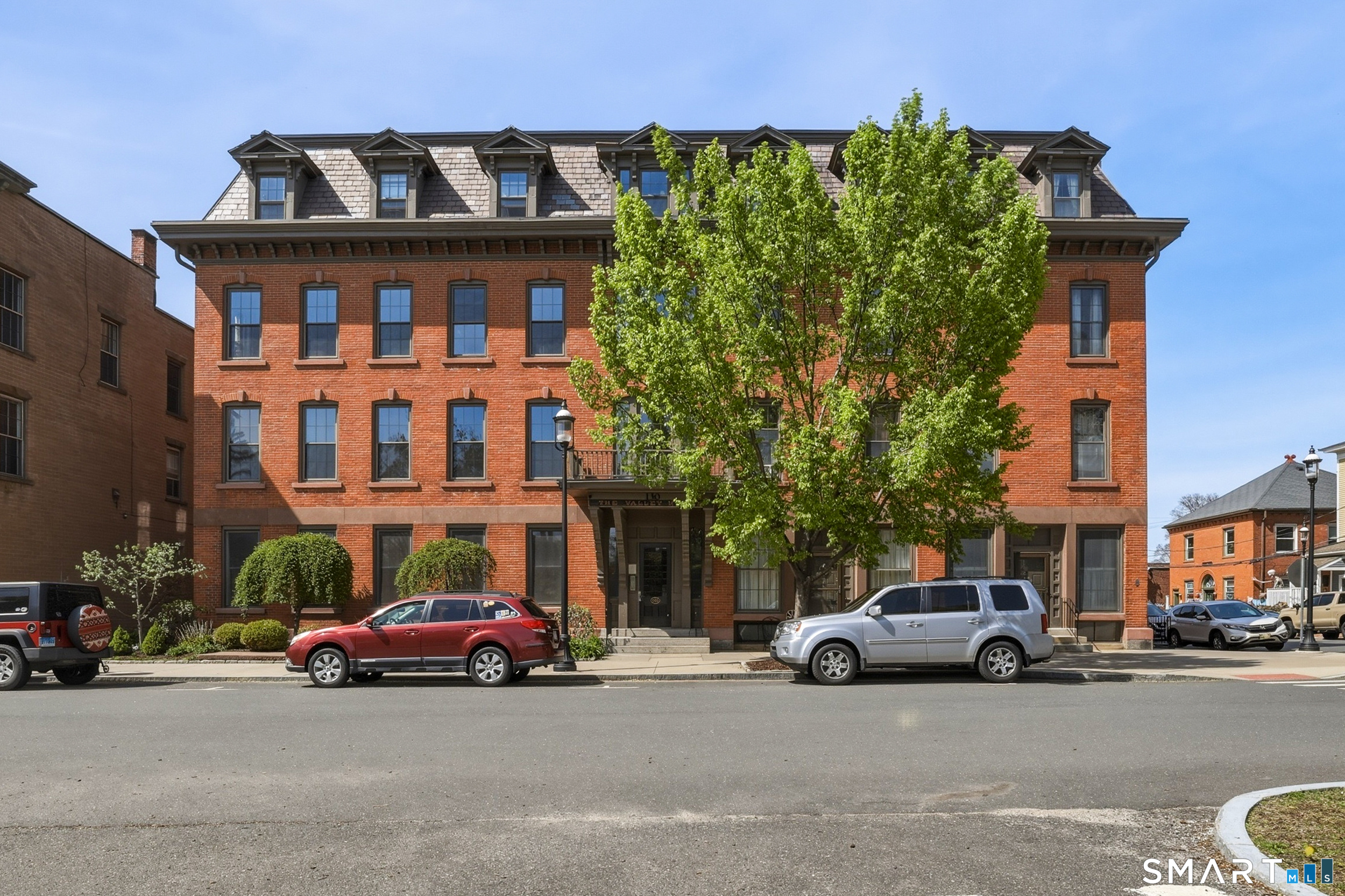 130 Main Street Canton CT 06019
