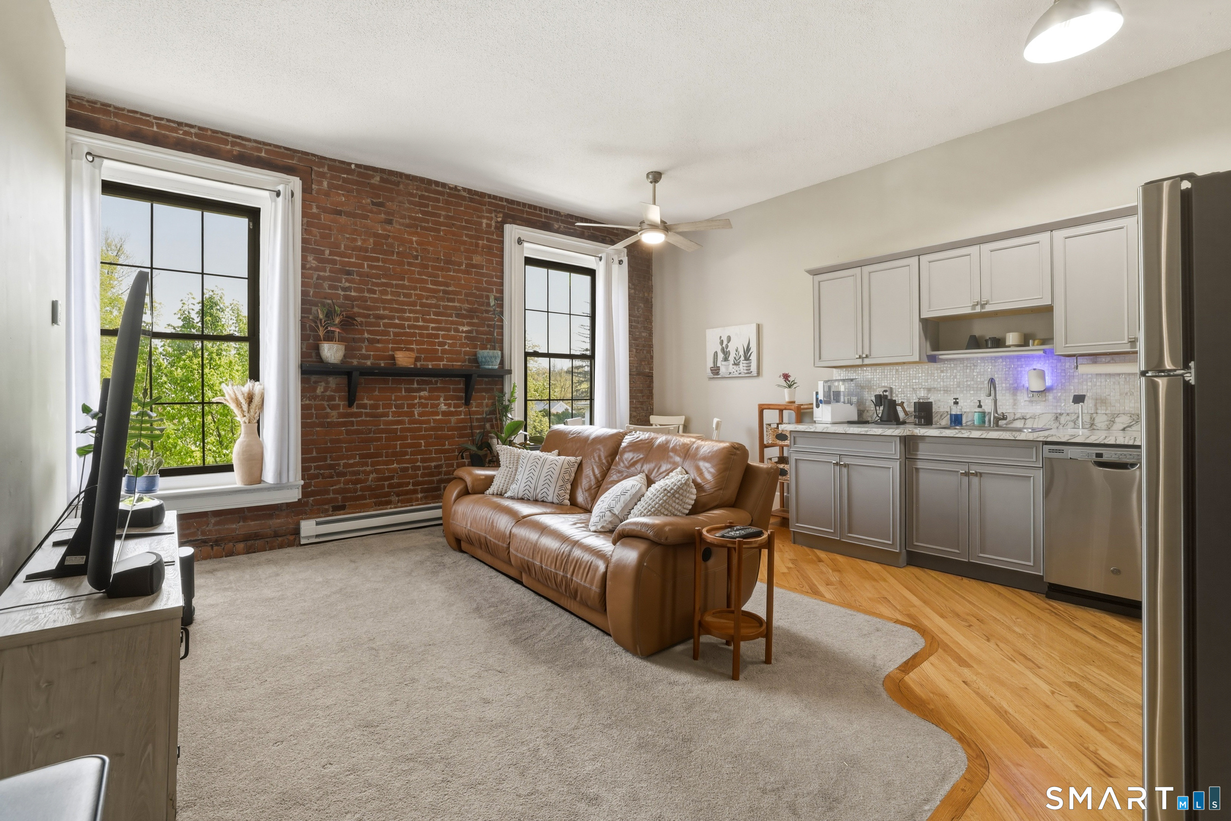 130 Main Street Canton CT 06019