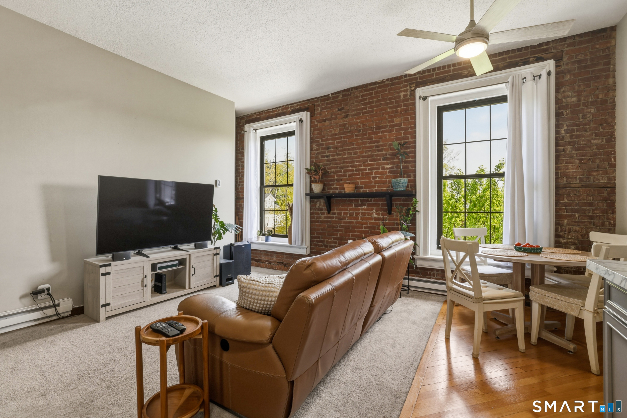 130 Main Street Canton CT 06019