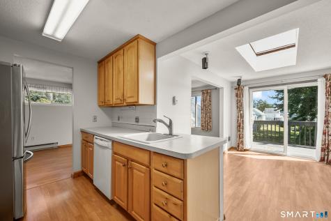 72 Cinnamon Springs South Windsor CT 06074