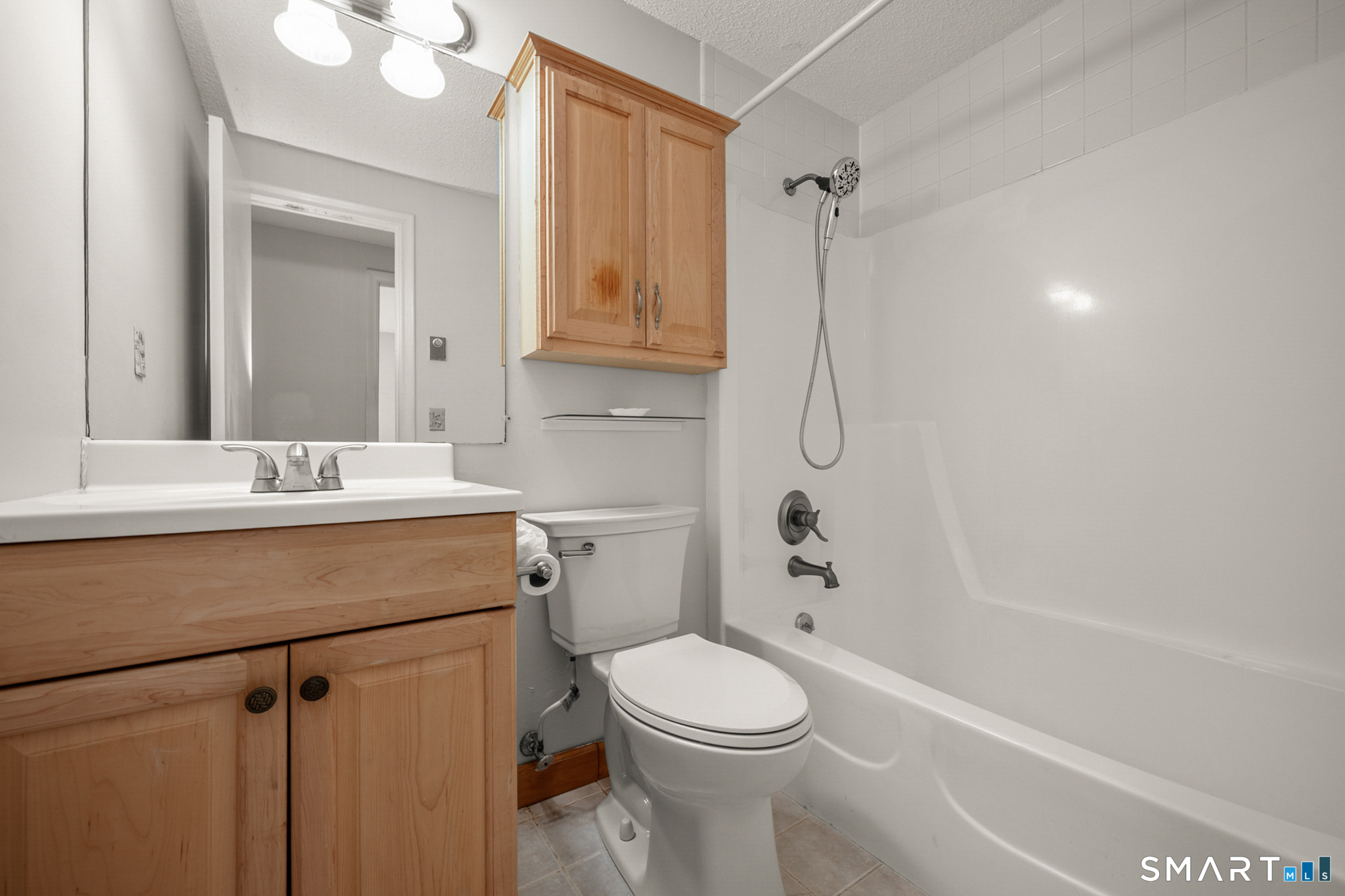 72 Cinnamon Springs South Windsor CT 06074