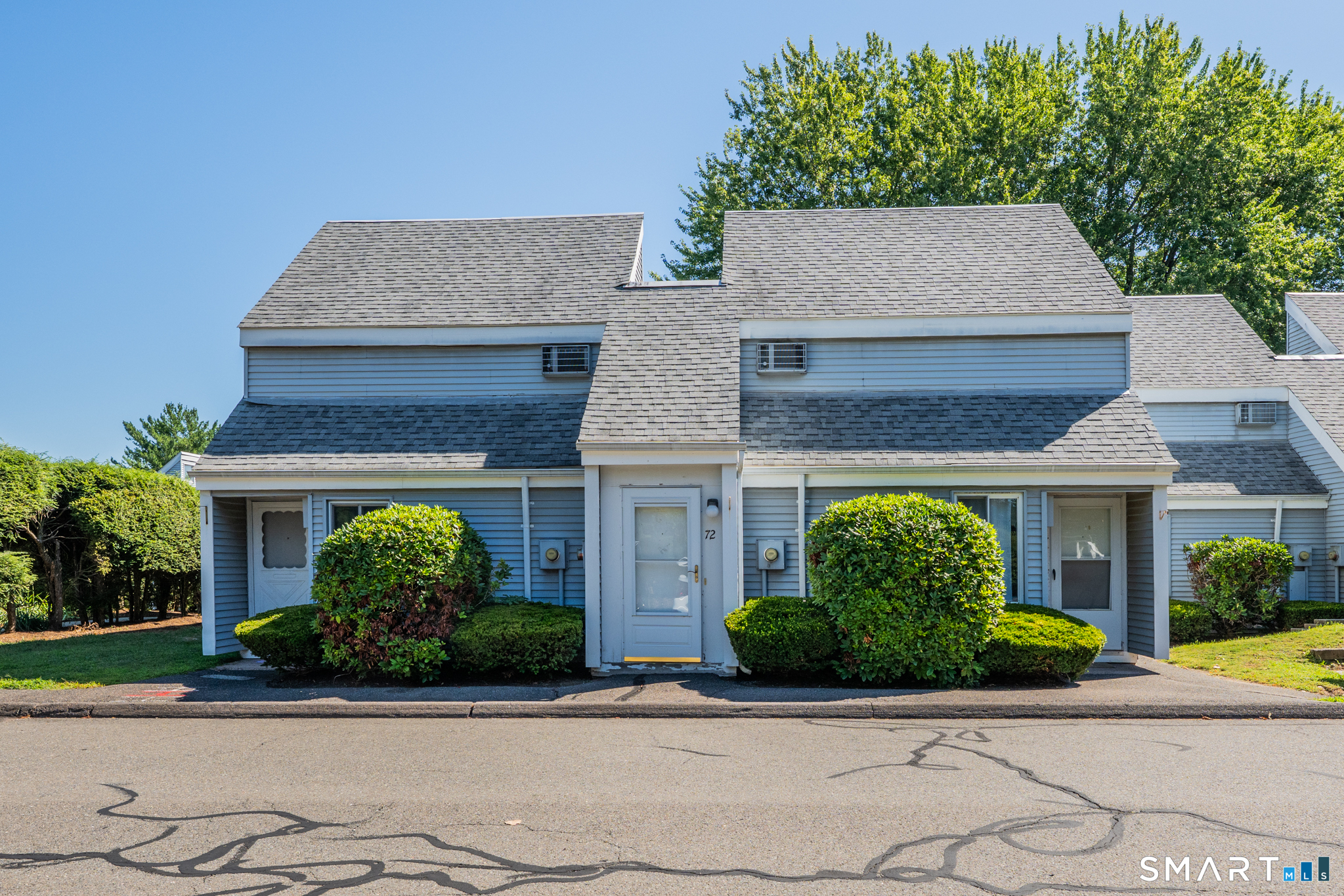 72 Cinnamon Springs South Windsor CT 06074