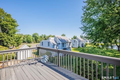 72 Cinnamon Springs South Windsor CT 06074