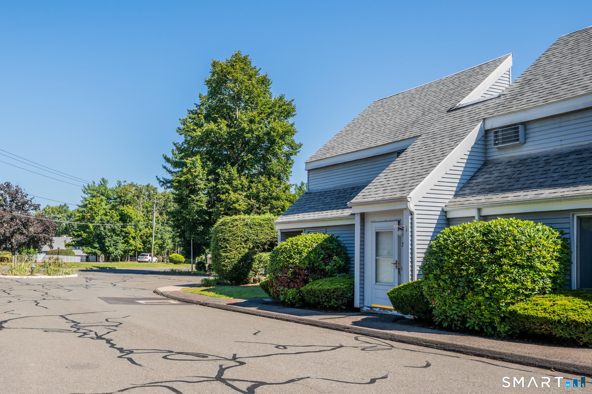 72 Cinnamon Springs South Windsor CT 06074
