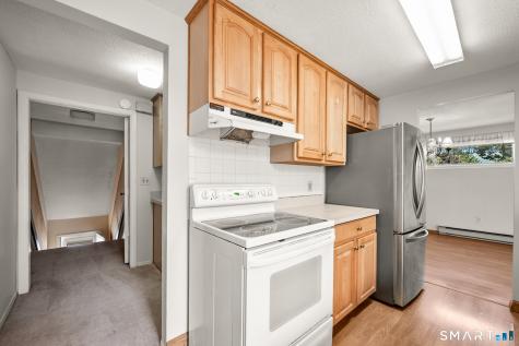 72 Cinnamon Springs South Windsor CT 06074