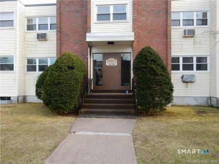 36 Thompson Road Manchester CT 06040