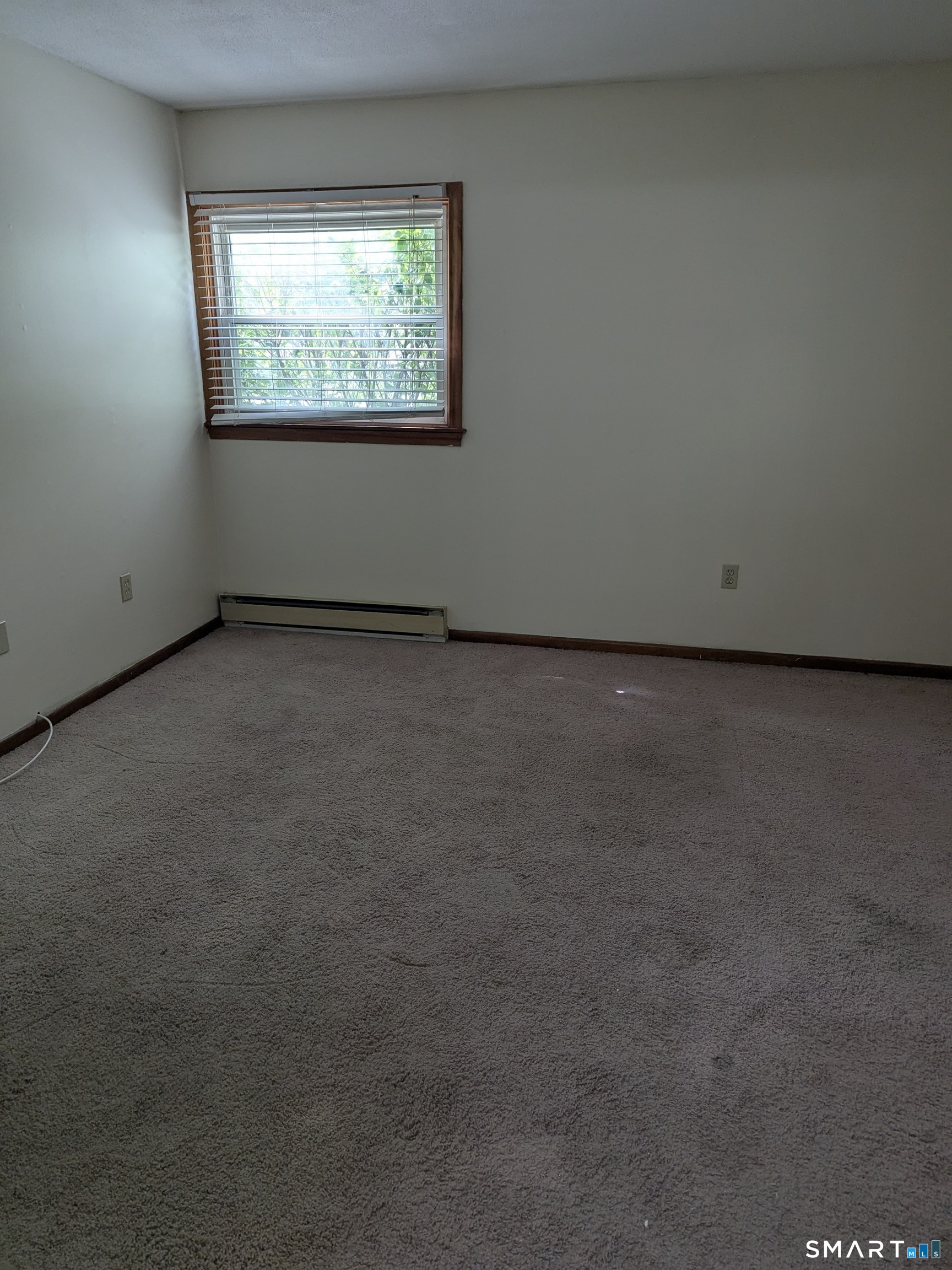 36 Thompson Road Manchester CT 06040