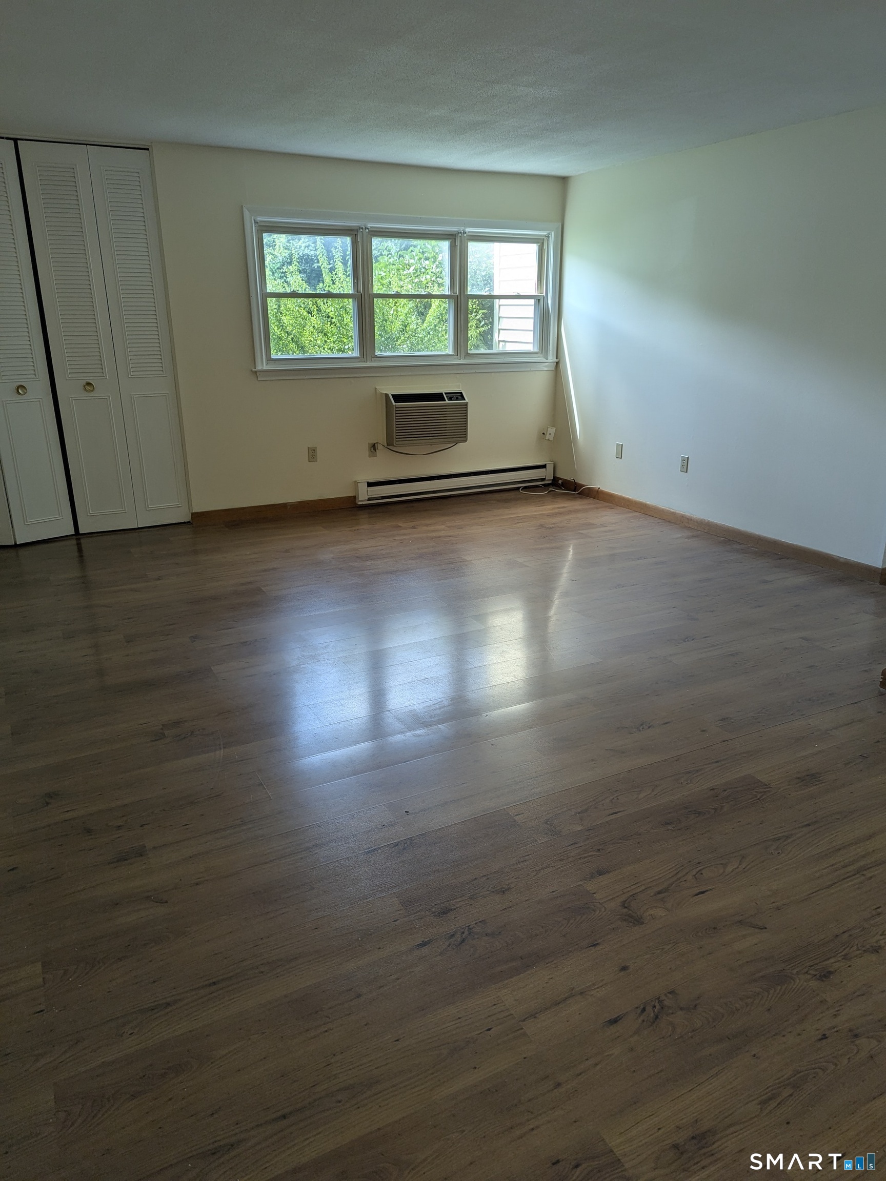 36 Thompson Road Manchester CT 06040