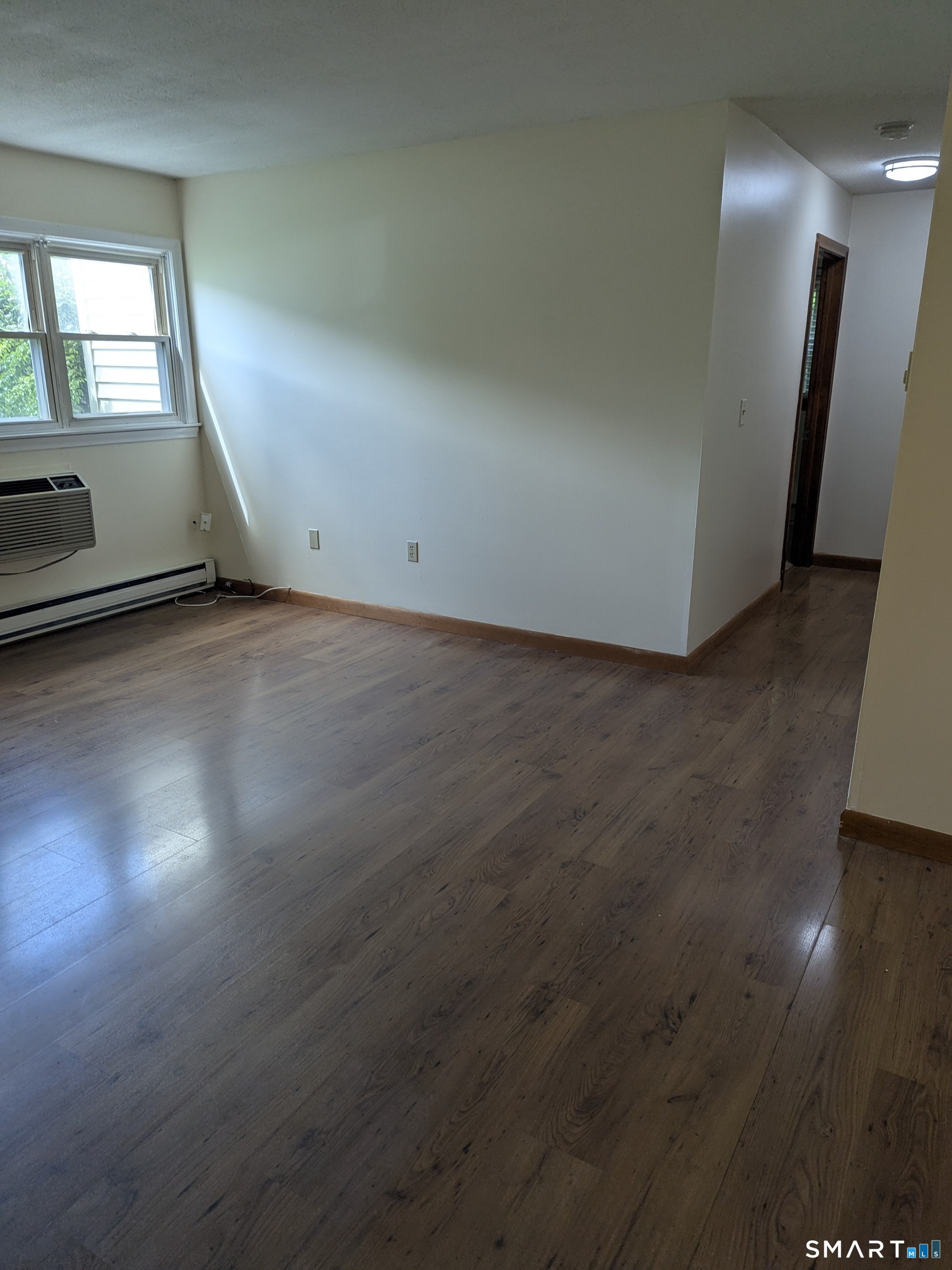 36 Thompson Road Manchester CT 06040
