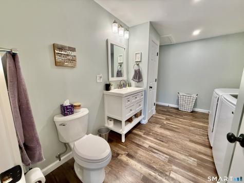 4 Main South Street Woodbury CT 06798