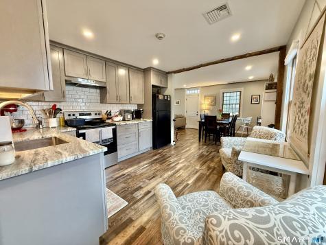 4 Main South Street Woodbury CT 06798