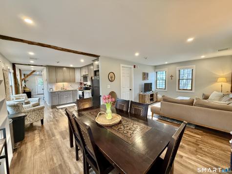 4 Main South Street Woodbury CT 06798