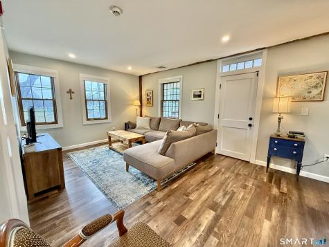 4 Main South Street Woodbury CT 06798