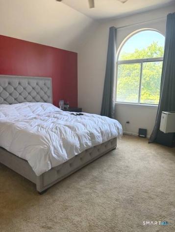 158 Seaside Avenue Stamford CT 06902