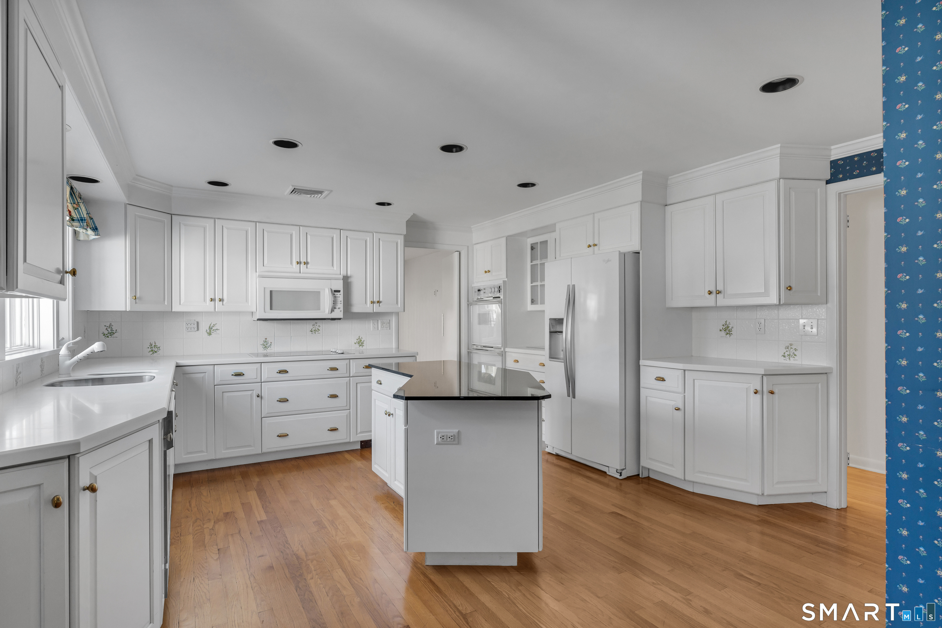 14 Neptune Avenue Madison CT 06443