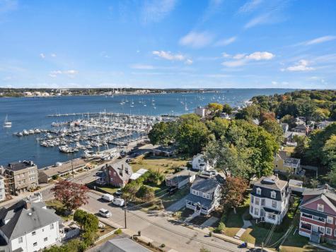 16 School Street New London CT 06320