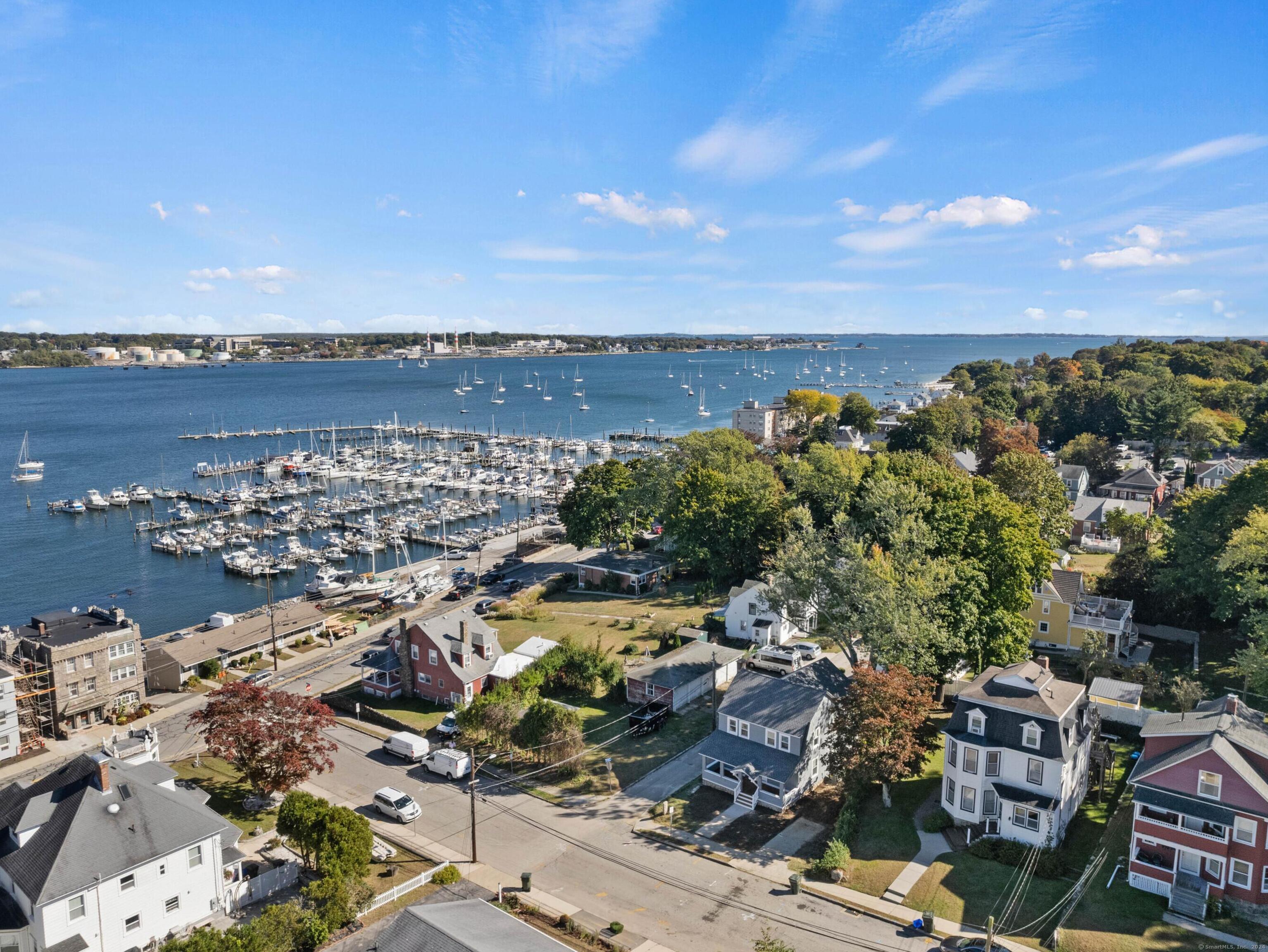 16 School Street New London CT 06320