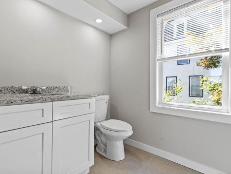 16 School Street New London CT 06320