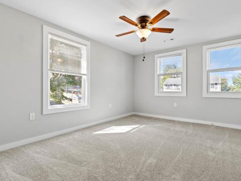 16 School Street New London CT 06320