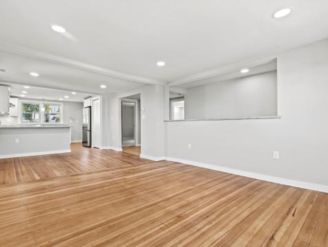 16 School Street New London CT 06320