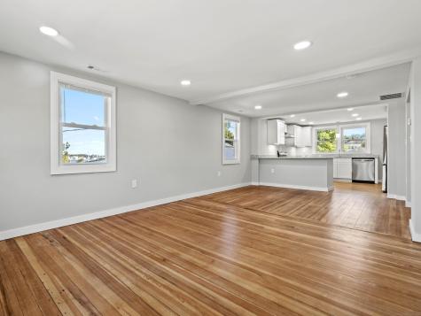 16 School Street New London CT 06320