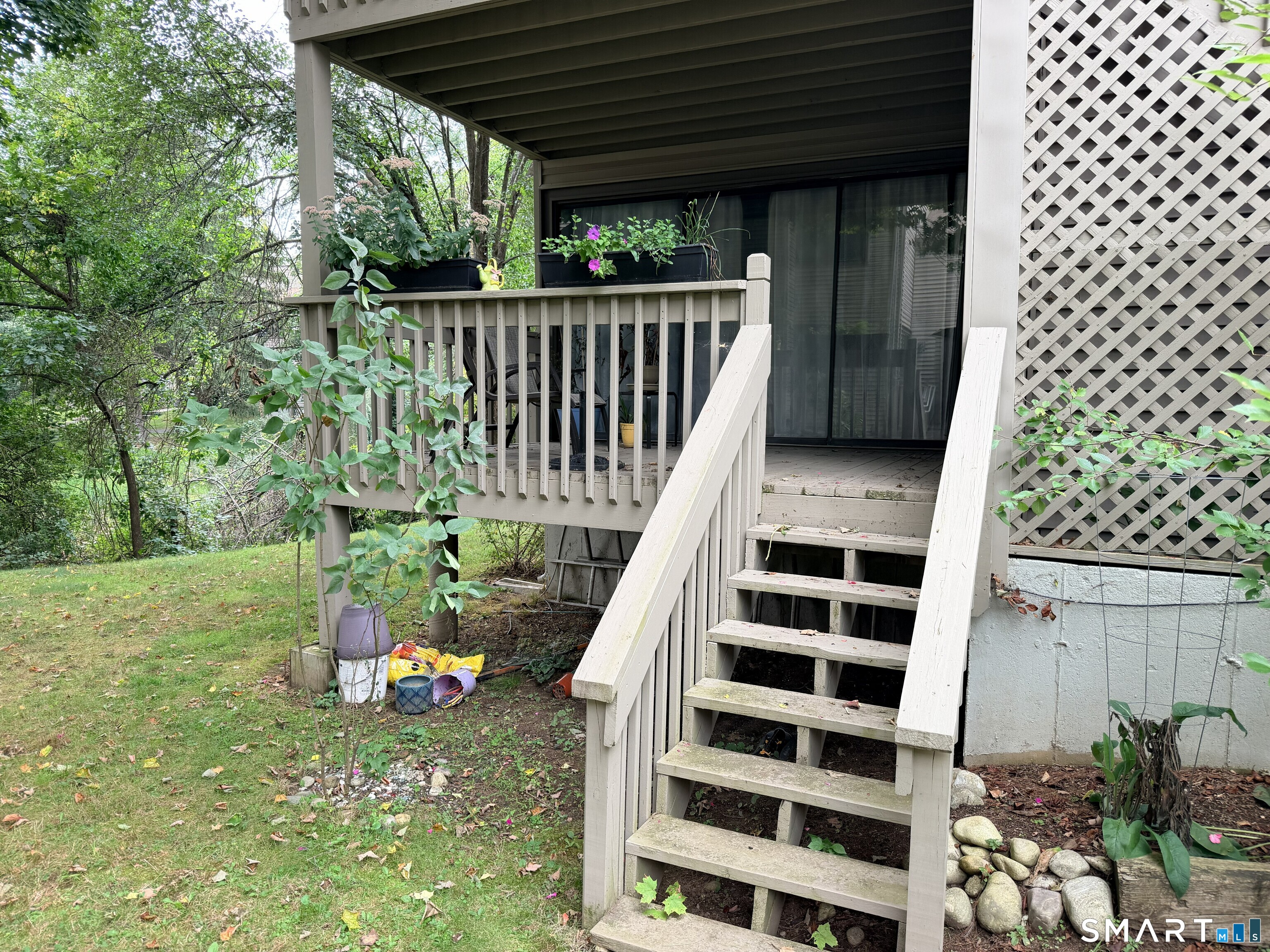 17 Greenbriar Drive Farmington CT 06032