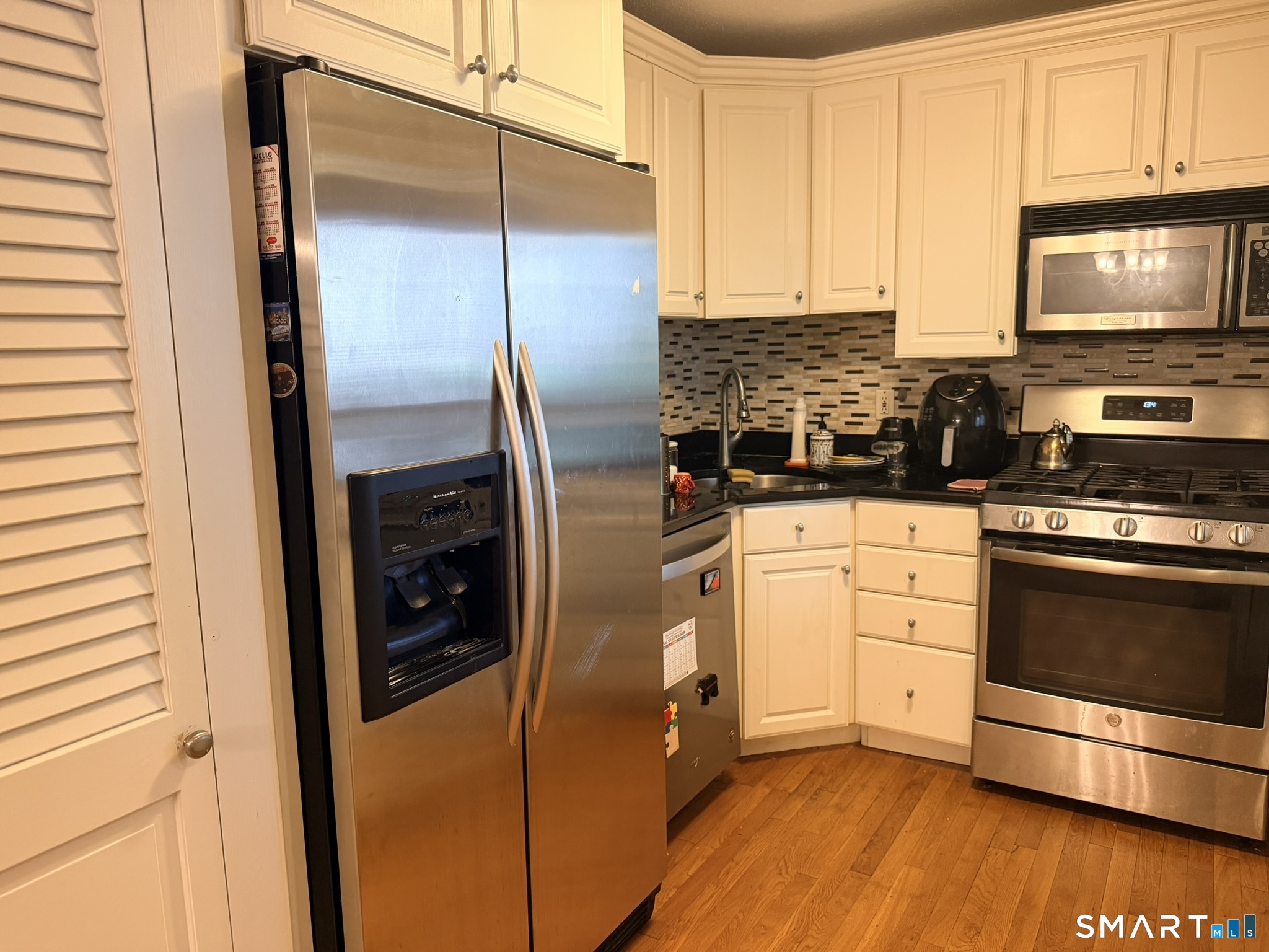17 Greenbriar Drive Farmington CT 06032