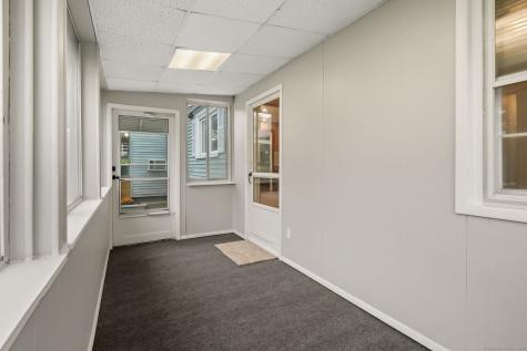 1 Chapman Avenue Waterford CT 06375