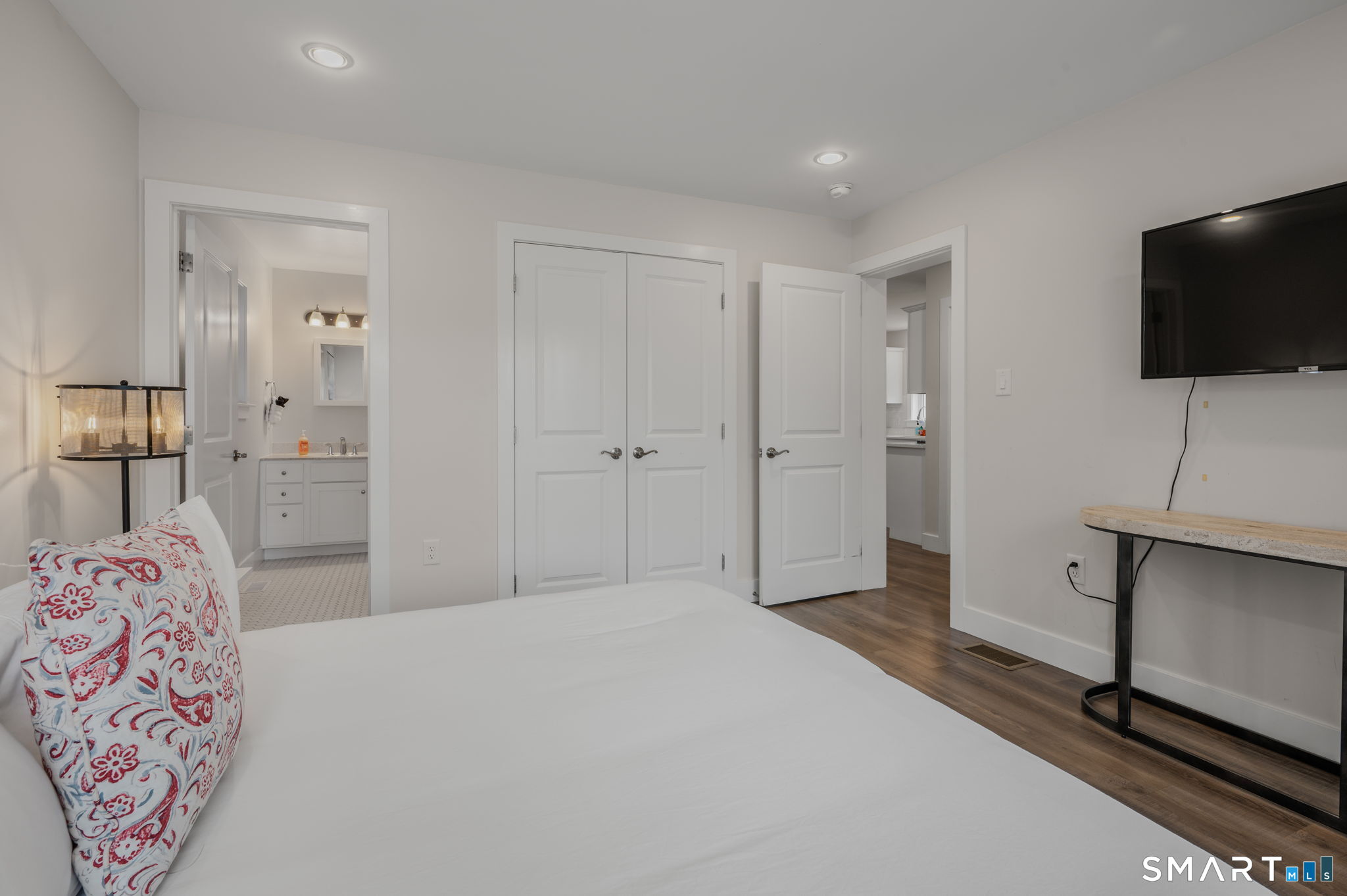 908 Stonington Road Stonington CT 06378