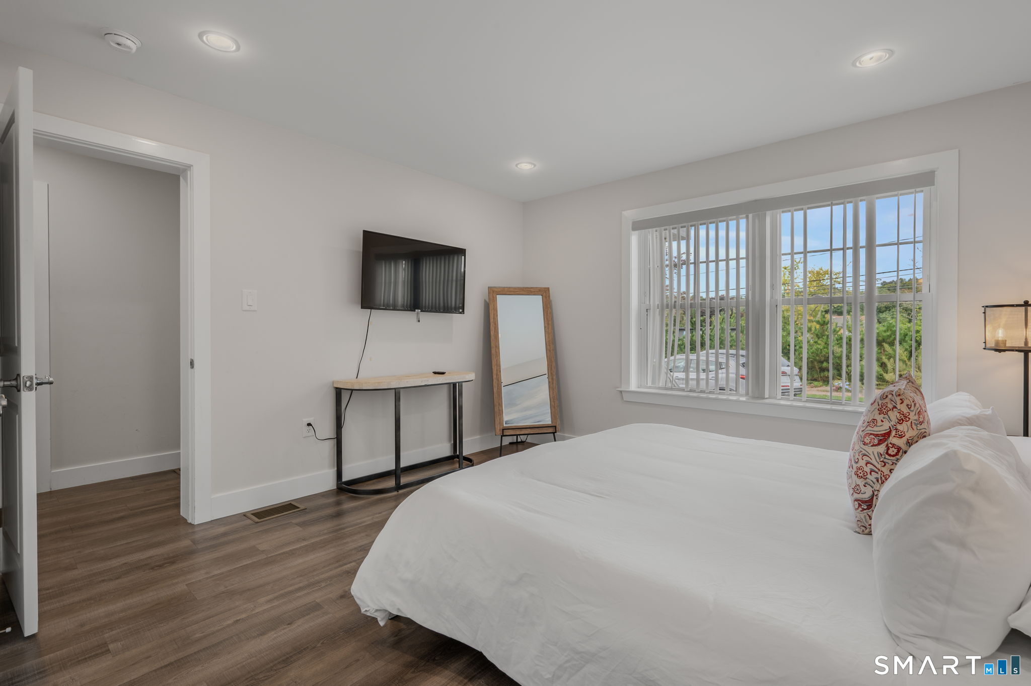 908 Stonington Road Stonington CT 06378
