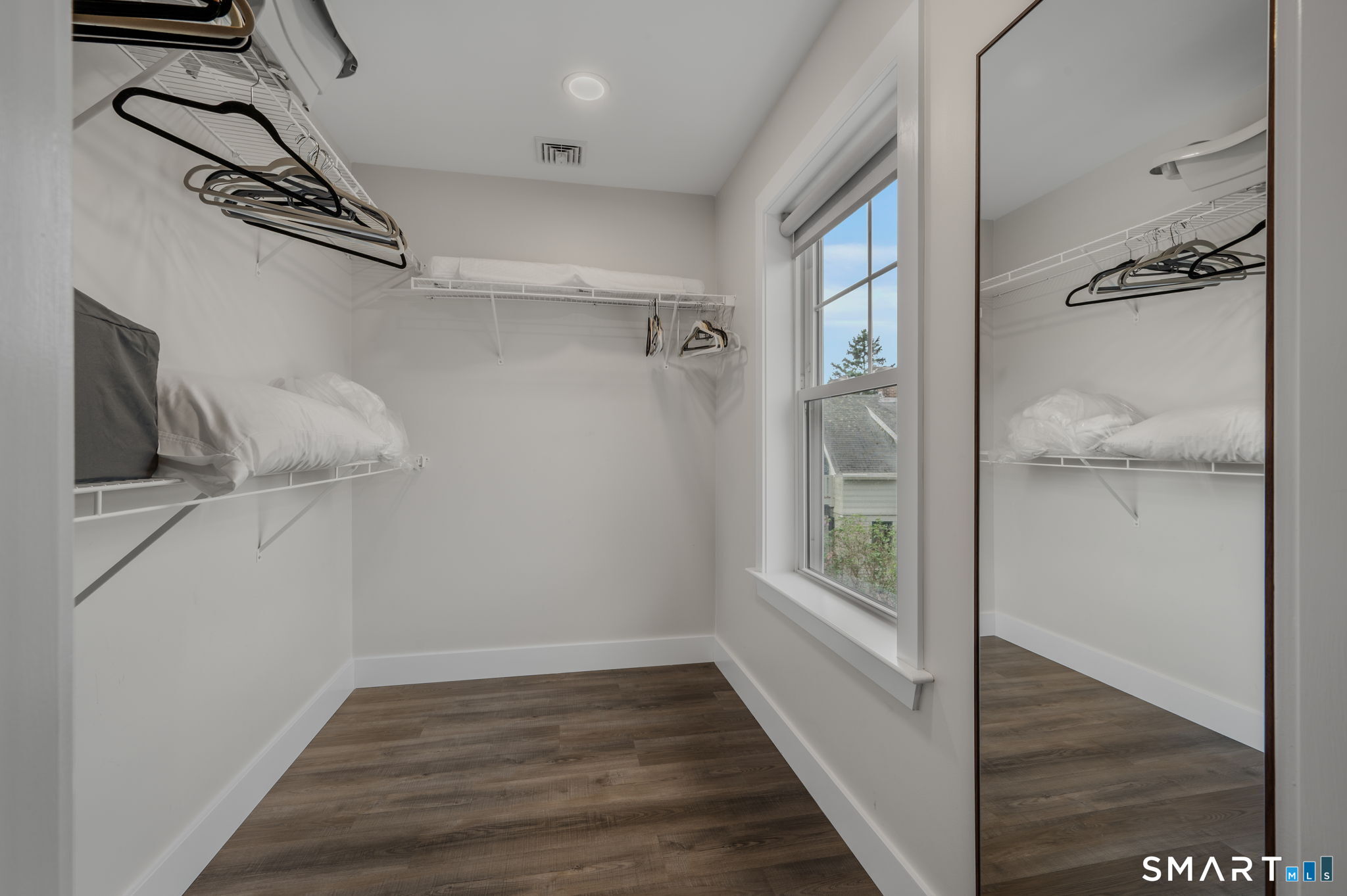 908 Stonington Road Stonington CT 06378