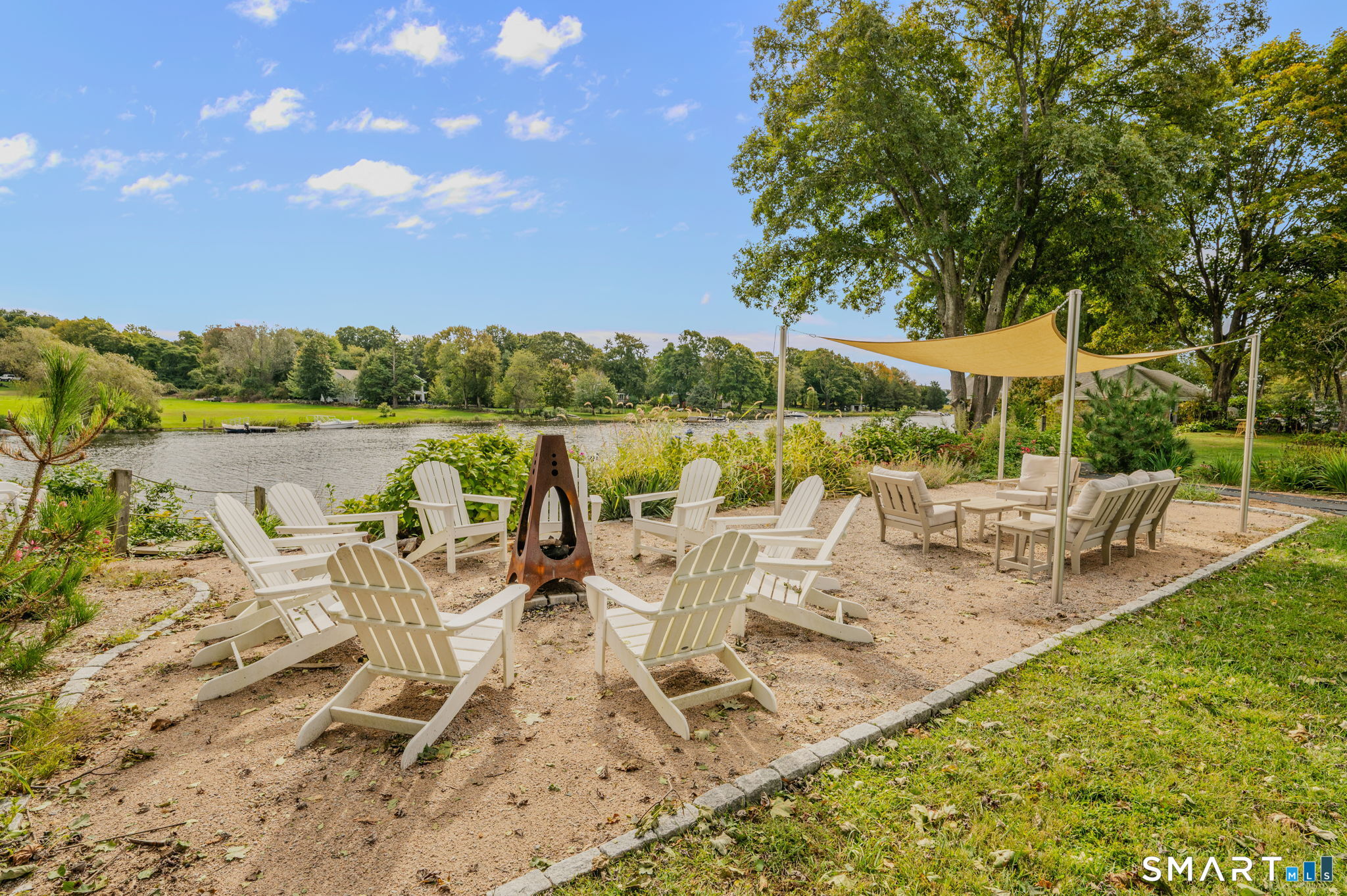 908 Stonington Road Stonington CT 06378